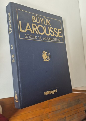 Büyük Larousse Sözlük ve Ansiklopedisi 3 - Görsel 2