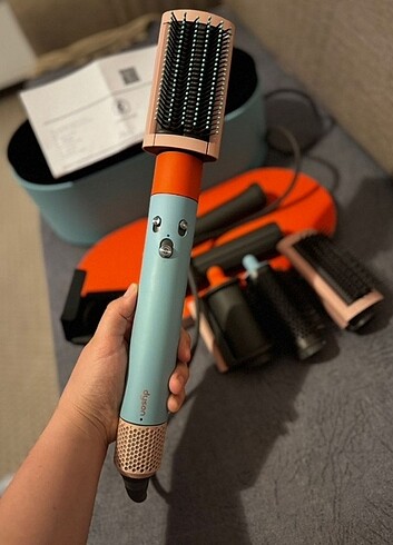 Dyson Airwrap Multi Stylerplete 
