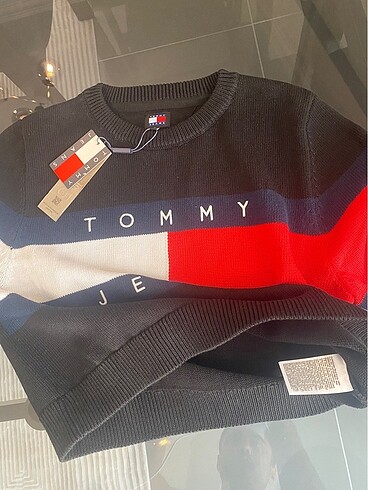 l Beden siyah Renk Tommy hilfiger crop kazak