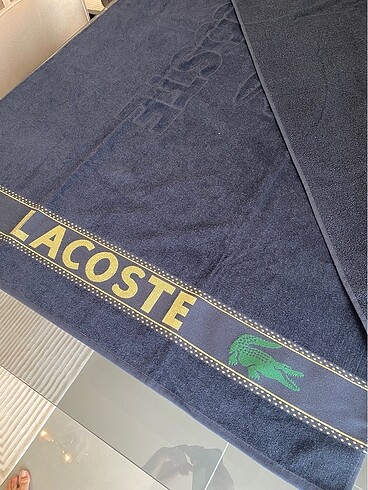 ?Lacoste plaj havlusu - Görsel 5