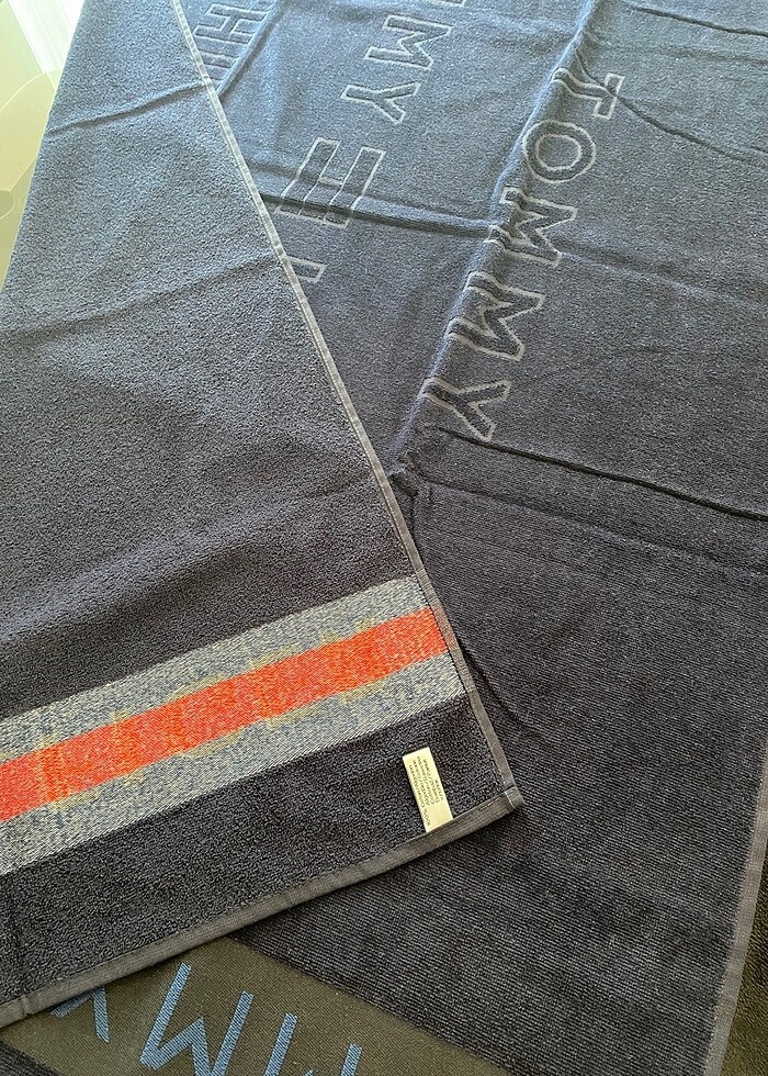 ?Tommy hilfiger plaj havlusu - Görsel 4