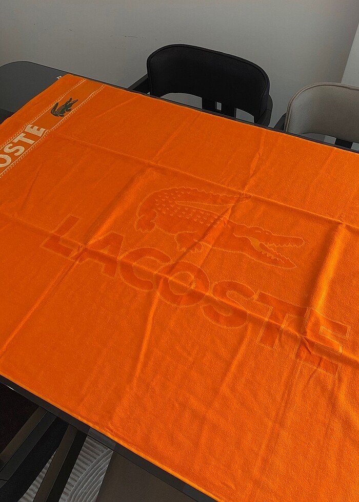 ?Lacoste plaj havlusu - Görsel 3