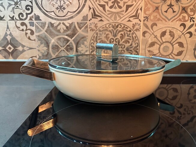 Smeg tencere takımı