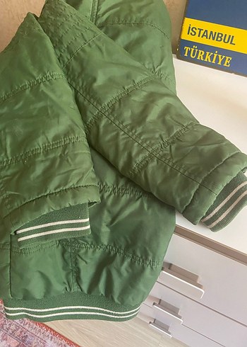 lc Waikiki çocuk yeşil mont - Görsel 6