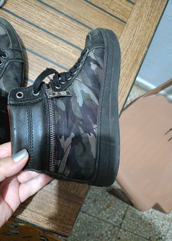 37 Beden haki Renk Gri Kamuflaj Desenli Spor Ayakkabı