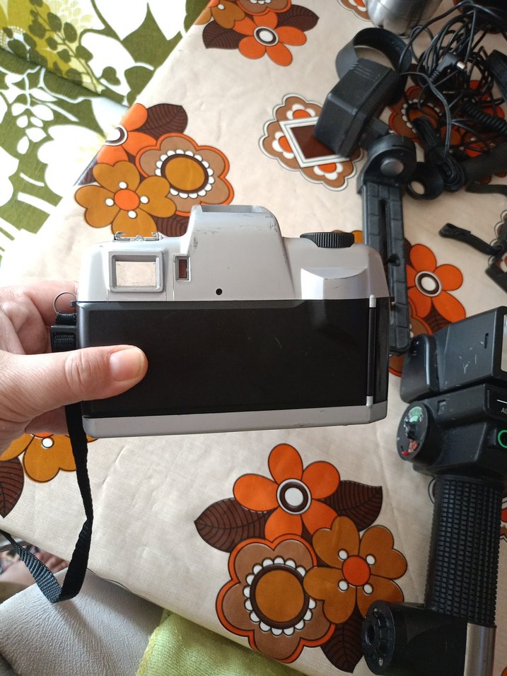 Siyah Beyaz Retro Film Kamera Seti - Görsel 4