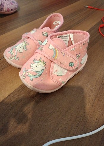 Kız Çocuk Pembe Unicorn Baskılı Ev Terliği - Görsel 6