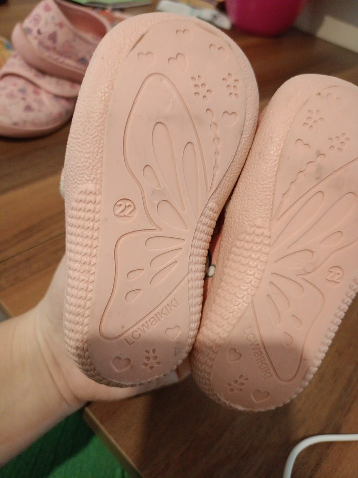 Kız Çocuk Pembe Unicorn Baskılı Ev Terliği - Görsel 2