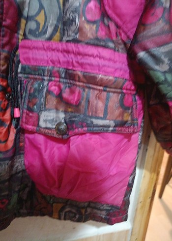 Renkli Desenli Kapüşonlu - Görsel 3