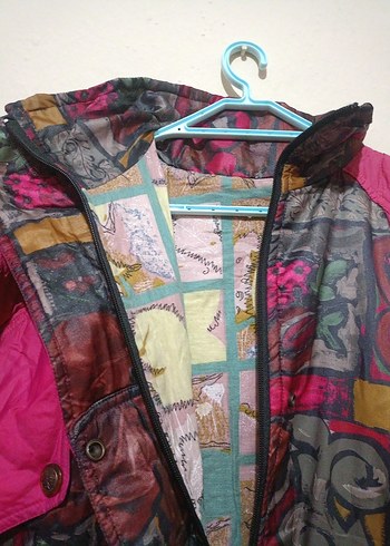 Renkli Desenli Kapüşonlu - Görsel 2