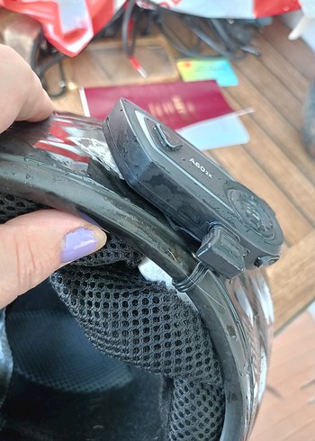 Düğmeli Siyah Biker Motosiklet Kaskı - Görsel 4