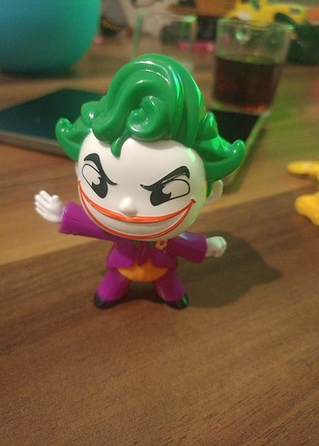 Renkli Joker Aksiyon Figürü