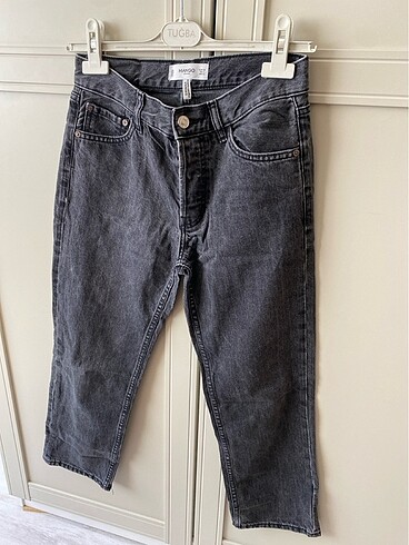 32 Beden gri Renk Mango marka, jean pantolon