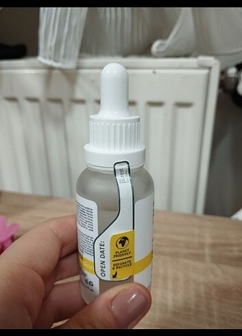 Diğer the purest solutions arbutin serum