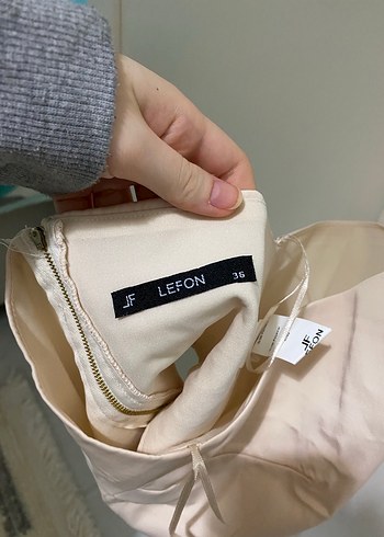 Bej Zincir Askılı Büstiyer - Görsel 3