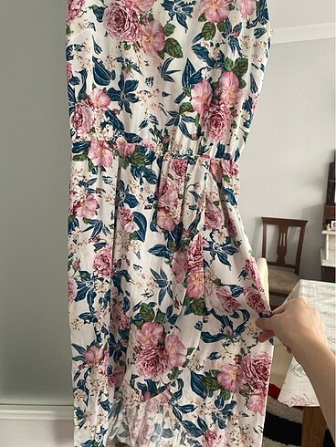 Floral eteği anvelop detaylı elbise