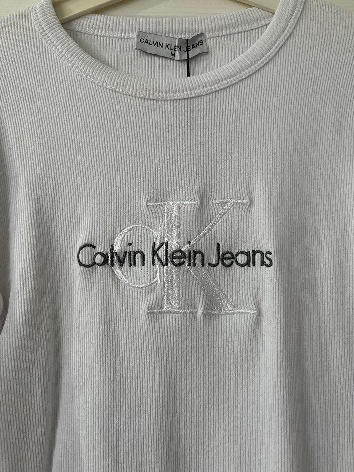 Calvin Klein Jeans Kız Uzun Kollu Beyaz Tişört - Görsel 3