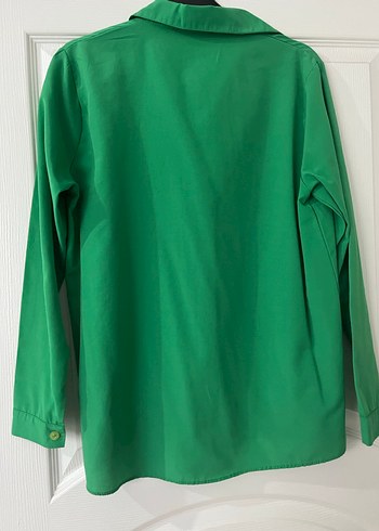 Düğmeli Yeşil Uzun Kollu Kadın Gömlek - Görsel 2