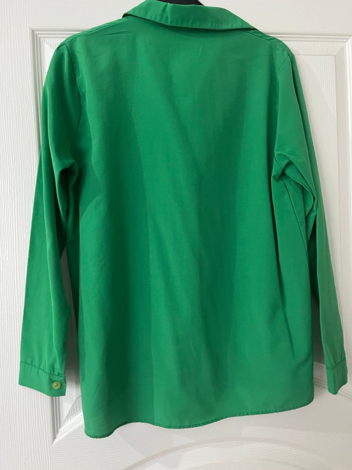 Düğmeli Yeşil Uzun Kollu Kadın Gömlek - Görsel 2