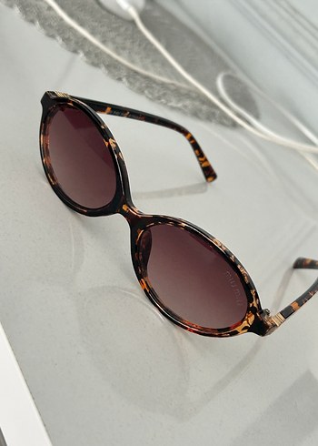 Miu Miu Kadın Kahverengi Parlak Gözlük - Görsel 8