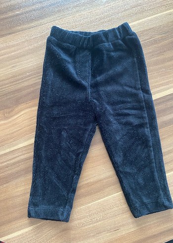 LC Waikiki Koyu Kırmızı Sweatshirt ve Siyah Fitilli Pantolon Bebek Takımı
