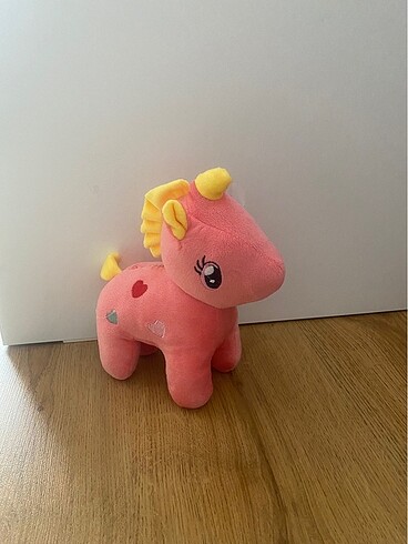 Pelus Unicorn