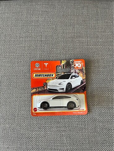  TESLA MODEL Y - MATCHBOX