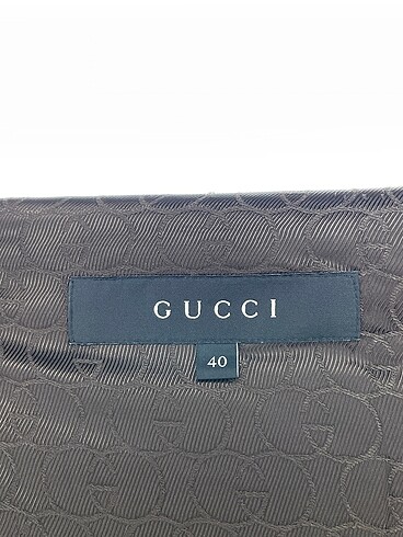 40 Beden çeşitli Renk Gucci Bluz %70 İndirimli.