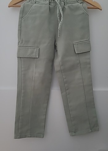 Gri Erkek Çocuk Regular Fit Kemerli Pantolon