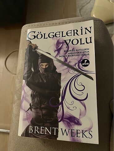 Gölgelerin Yolu