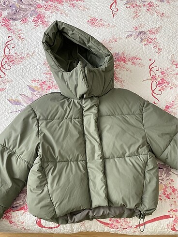 zara mont