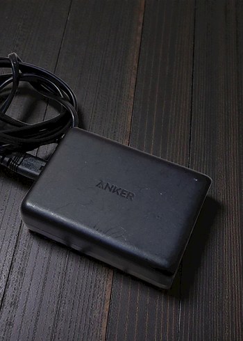 ANKER HIZLI ŞARJ 4 USB Girişli Siyah Telefon Şarj Cihazı - Görsel 2