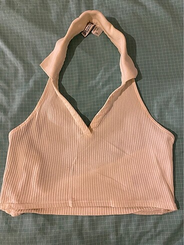 H&M Sırtı Açık Crop