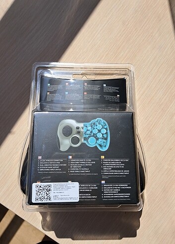KUTUSU AÇILMAMIŞ LOGİTECH F710