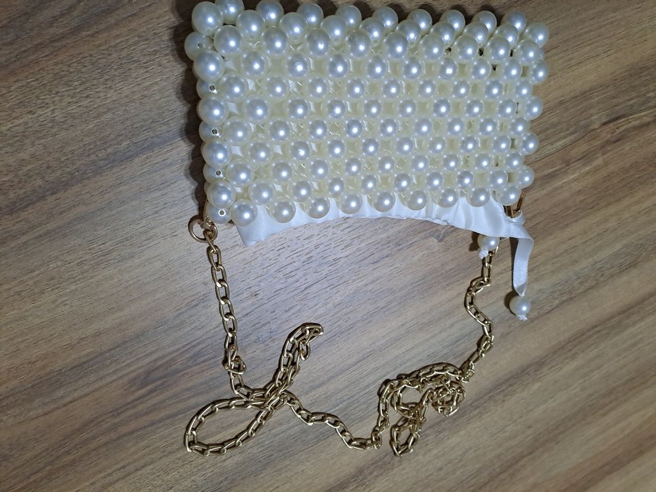 İnci İşlemeli Zincir Detaylı Beyaz Vücut Zinciri - Görsel 2