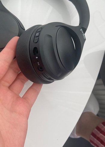 Siyah Kulak Üstü Kulaklık - Görsel 3