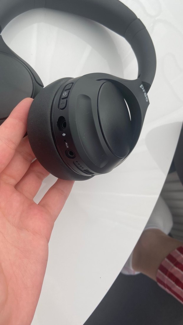 Siyah Kulak Üstü Kulaklık - Görsel 3