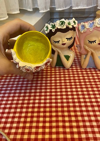 Pastel Renkli 3'lü Kız Figürlü Saksı Seti - Görsel 3