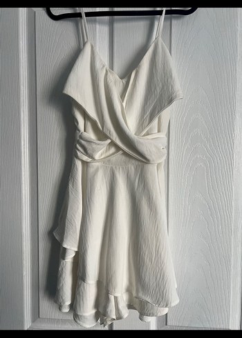 Beyaz Drapeli Mini Elbise - Görsel 2