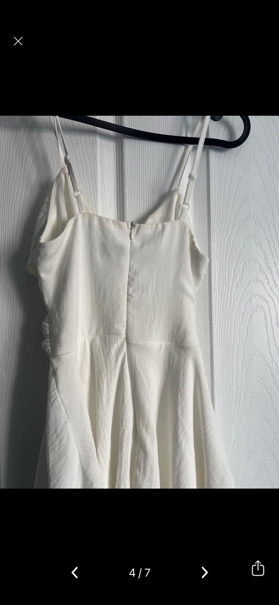 Beyaz Drapeli Mini Elbise - Görsel 4