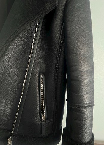 Stradivarius Siyah Kürklü Deri Biker Ceket - Görsel 2