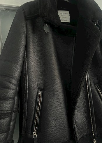 Stradivarius Siyah Kürklü Deri Biker Ceket - Görsel 4