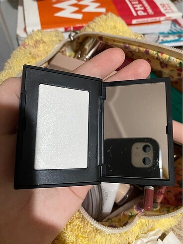 Nars pudra