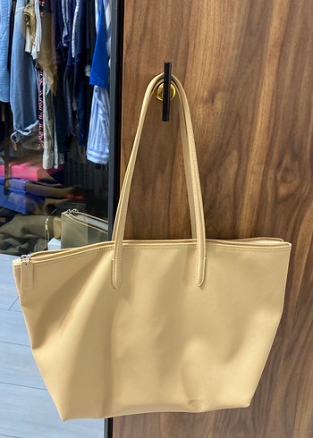 Lacoste Bej Kadın Fermuarlı Omuz Çantası - Görsel 3