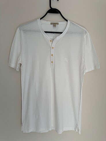 Burberry Tshirt