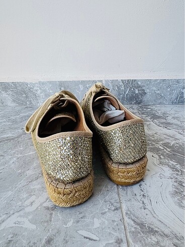 38 Beden altın Renk Guess Espadril