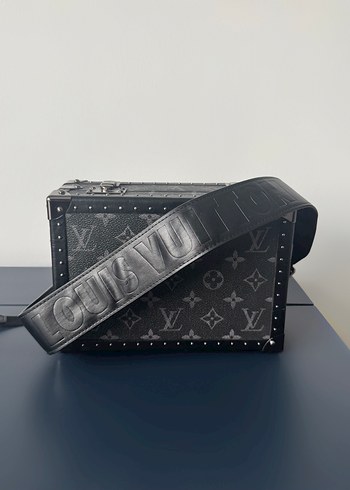 louis-vuitton