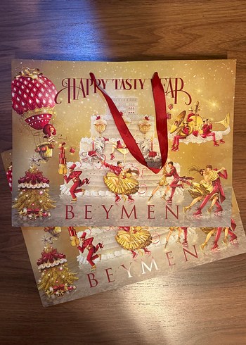 İki adet büyük boy Beymen poşet