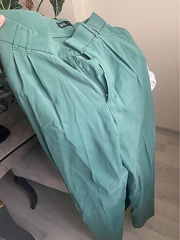 Zara Zara lyocell kumaş pantolon