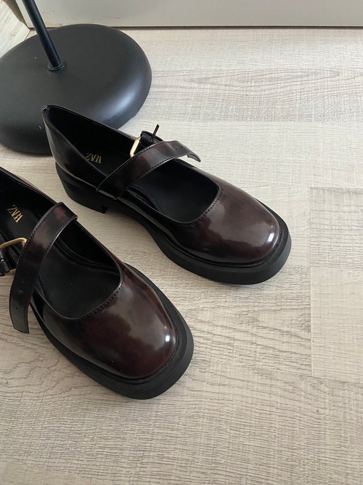 Zara Klasik Kahverengi Deri Tokalı Ayakkabı - Görsel 2